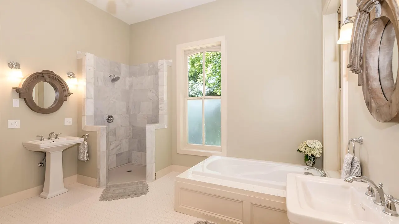 modern bathroom fixtures